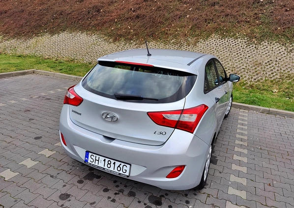 Hyundai I30 cena 37900 przebieg: 113756, rok produkcji 2015 z Węgorzyno małe 742